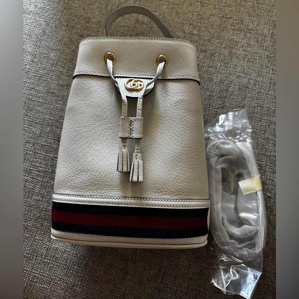 GUCCI - Ophidia bucket leather crossbody bag - Great Condition